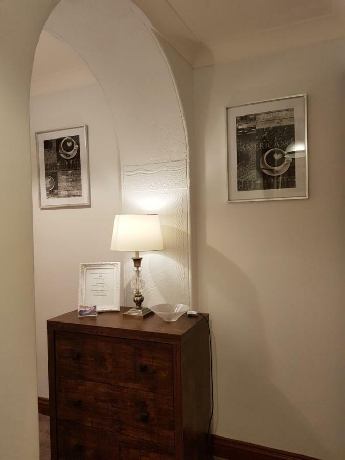 Lyndale Self-Catering Apartment Sleeps 4 Windermere Zewnętrze zdjęcie
